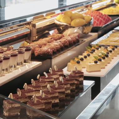 台北寒舍艾麗酒店la Farfalla義式餐廳週五 週日肉食主義自助式下午餐餐券 Youbon五星票券 I郵購 Postmall