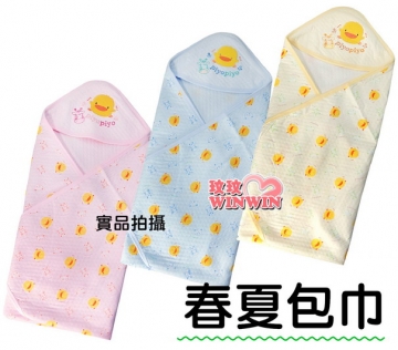 黃色小鴨 GT-81588 夏季包紗印圖包巾(春夏包巾) 柔軟保暖，猶如媽媽溫暖懷抱