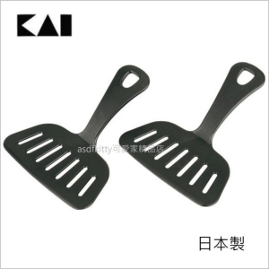 asdfkitty可愛家☆貝印 DH-7065 2入有洞寬鍋鏟-煎魚.大阪燒.煎餅-不易刮傷不沾鍋-日本製