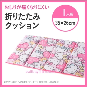 asdfkitty可愛家☆KITTY多人泰迪熊個人坐墊-可摺疊野餐墊-厚泡棉材質-排隊.郊遊都好用-日本正版商品