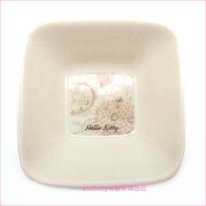 asdfkitty可愛家☆日本金正陶器 KITTY 去郊遊 方型陶瓷小碗/醬料碟/點心碗-可微波-304107-日本製