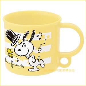 asdfkitty可愛家☆SNOOPY史努比黃色塑膠水杯/學習杯/漱口杯-200ML-日本製