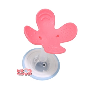 Pigeon 貝親固齒器蜜桃小花，特殊設計的造型更適合寶寶發育以及長牙時的需求