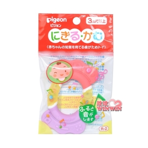 Pigeon貝親牙齒咬環(糖果固齒器R-2)P13191，多種凹凸不平的構造，讓寶寶感知啃咬的豐富多樣性