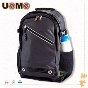 【UnMe】人氣款休閒後背包/黑色◢台灣製造~搶便宜↘現正熱賣中