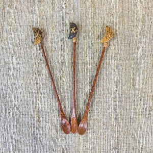 【自然屋精品】木製月亮湯匙 湯匙 木製湯匙 棕櫚木 自然風 月亮 環保餐具 飯匙 料理匙 餐具 廚具 湯勺