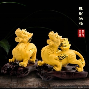 旺財納福 貔貅絨沙金擺件