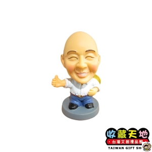 【收藏天地】台灣紀念品系列＊Q版卡通公仔擺飾-韓國瑜∕ 擺飾 卡通 可愛