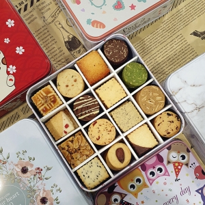 【MENIPPE 媚力泊】16宮格經典綜合手工餅乾鐵盒 (附提袋) 純手工  年節送禮 春節禮盒 送禮推薦 (可i郵箱取貨) 福虎迎春郵好年