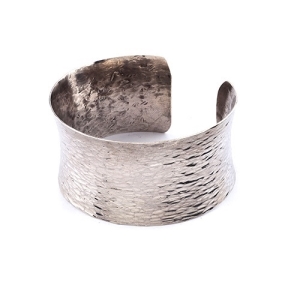 雕刻銀手鐲Carved Silver Bangle