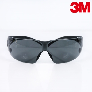 【醫碩科技】3M 極簡風黑色鏡片超輕量遮光型防UV安全眼鏡 彈性鏡架防衝擊 護目鏡 SF-202AF